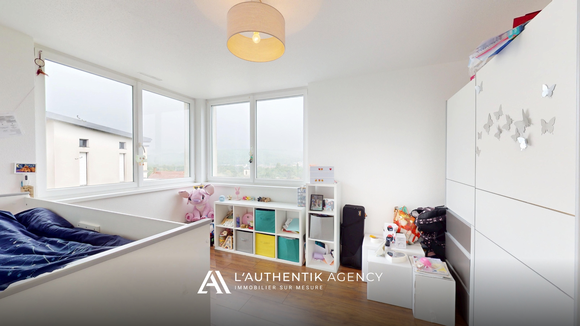 chambre à coucher d'enfant