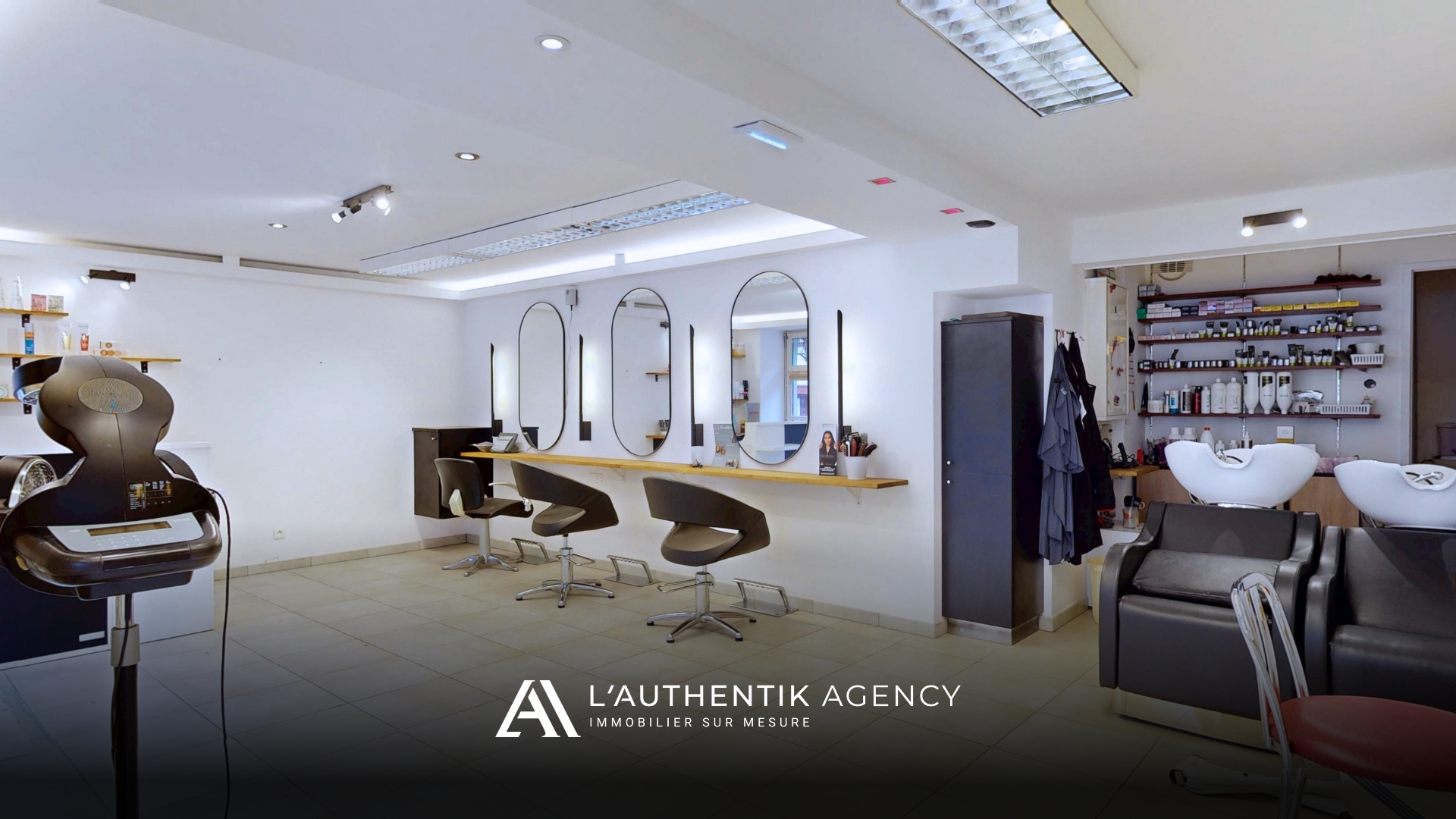 Murs commerciaux à Obernai, Place de l'étoile.